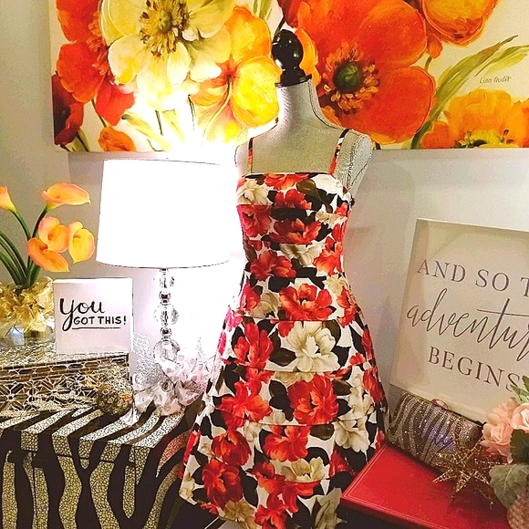 White House Black Market Dresses & Skirts - WHBM Fit & Flare Floral Sun Dress